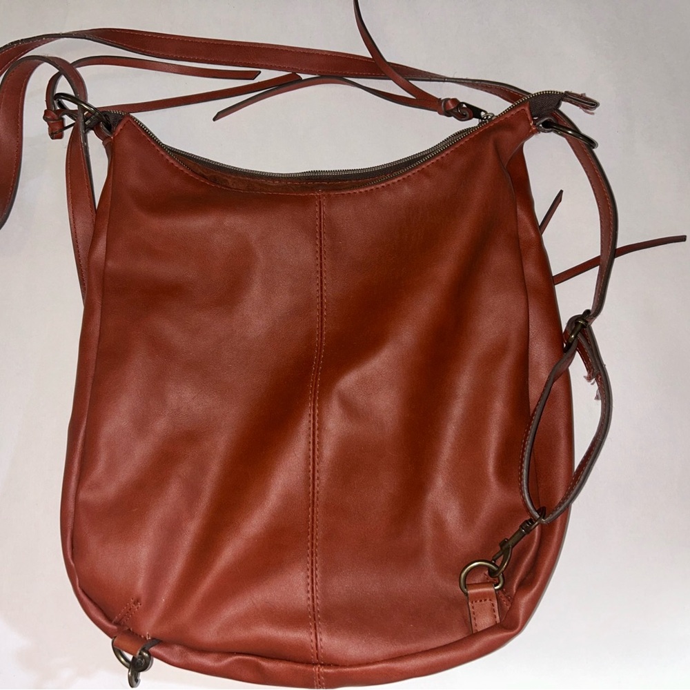 Elegant Brown Leather Shoulder Bag